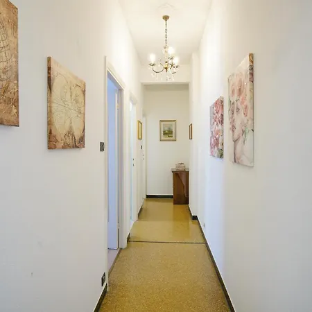 Apartman Gorgeous In With Wifi Genova